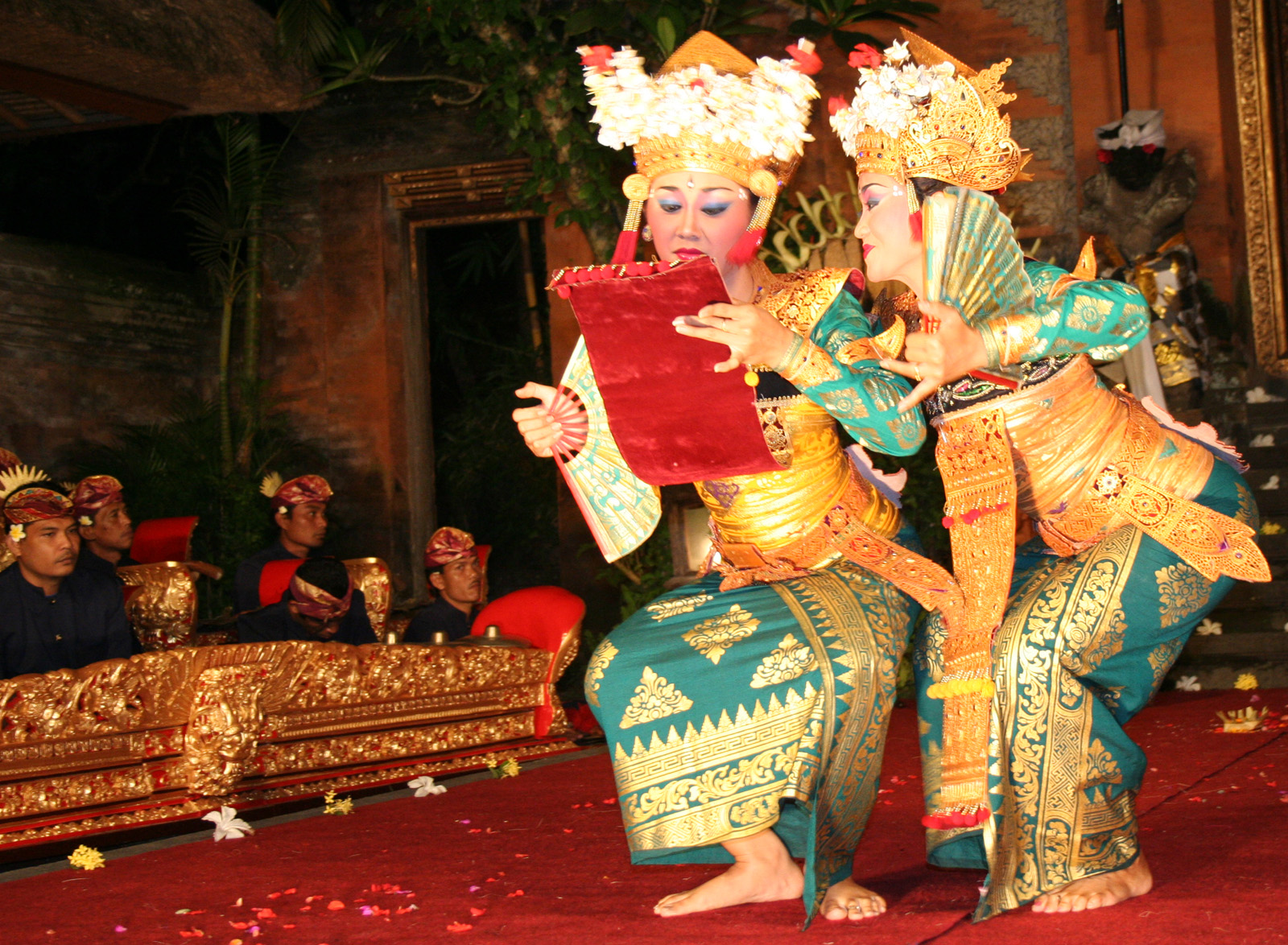 balinese traditional dance