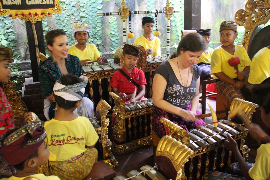 practice balinese gamelan