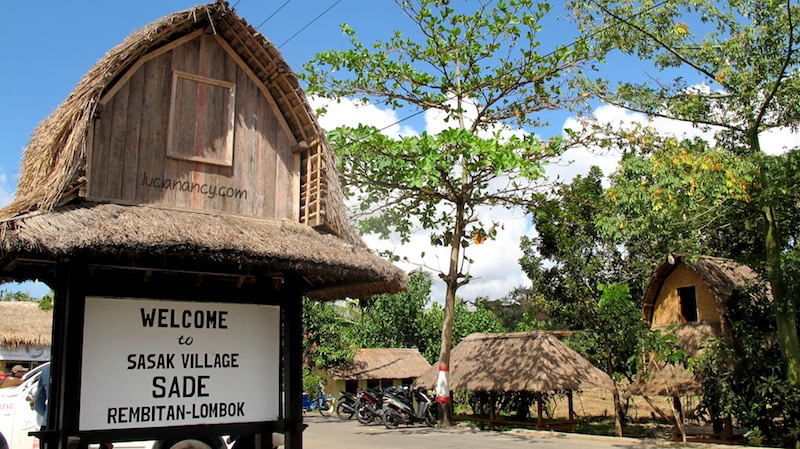 sasak sade traditional village