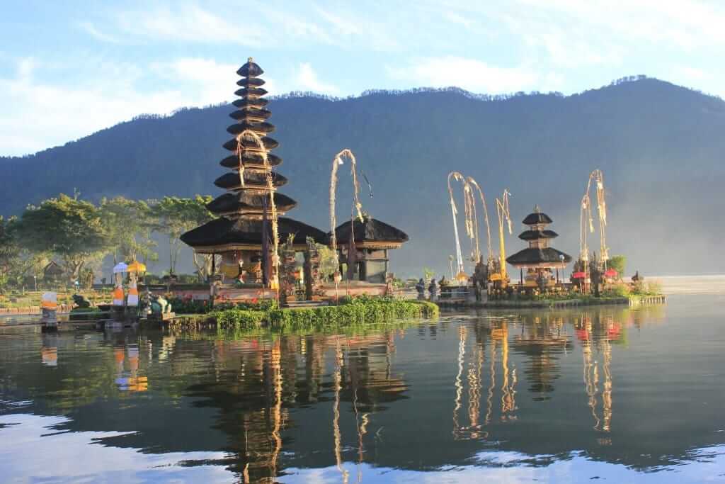 ulun danu bratan