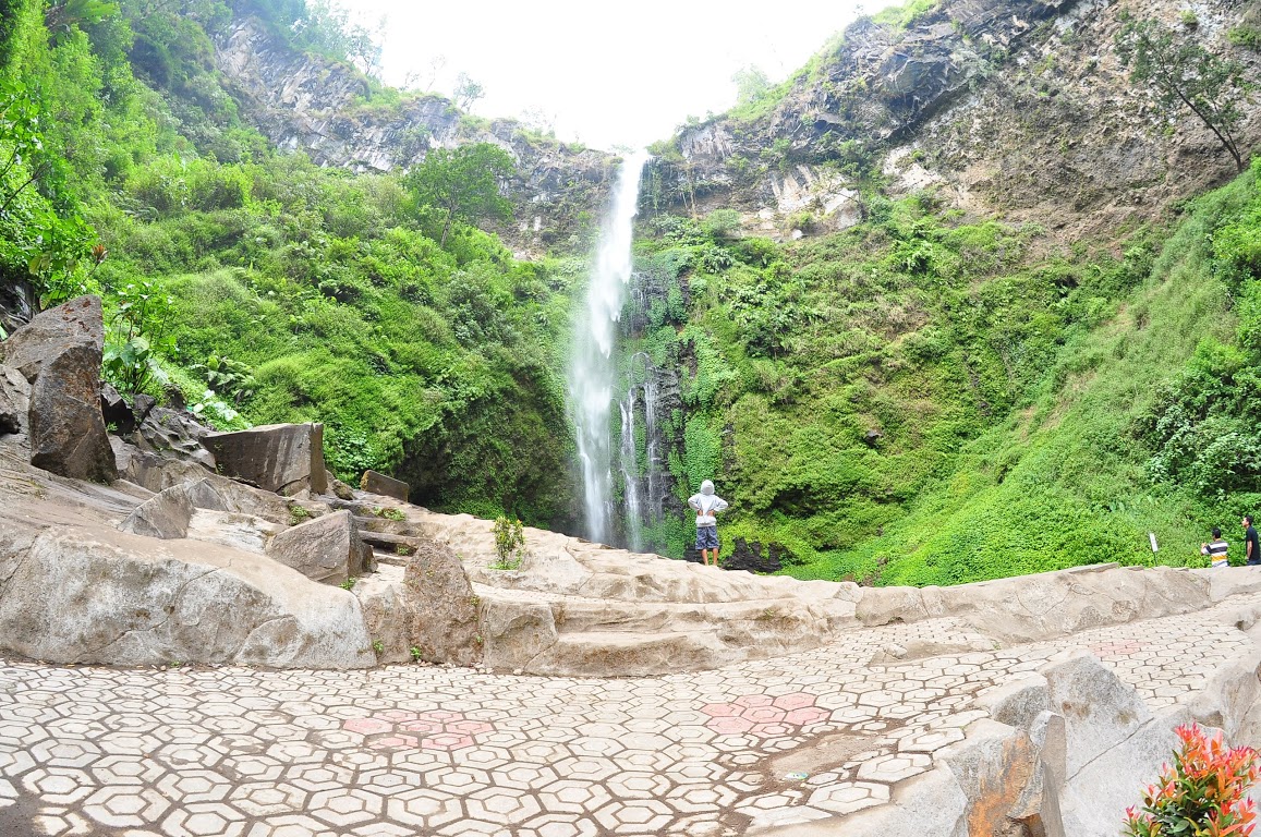 coban-rondo-waterfall