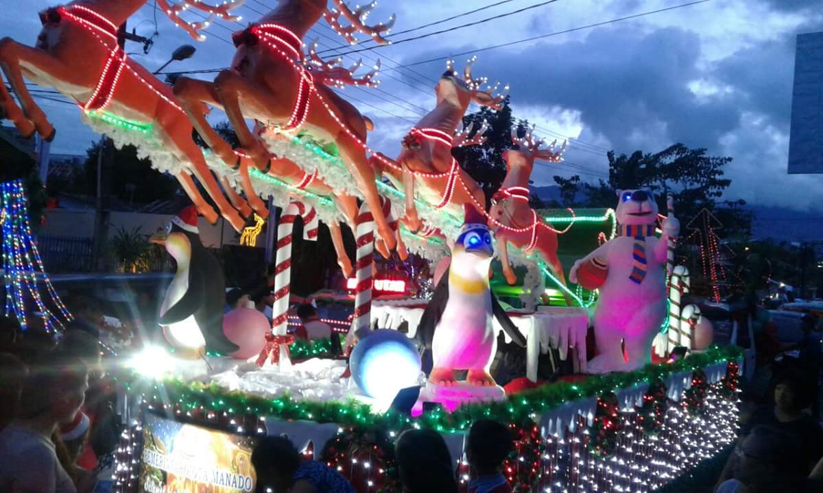 christmas festival in manado