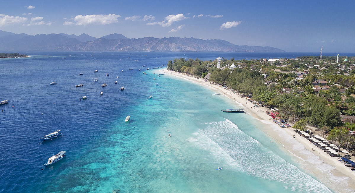 gili trawangan beach from above