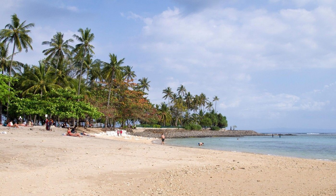 lombok best beaches of Senggigi