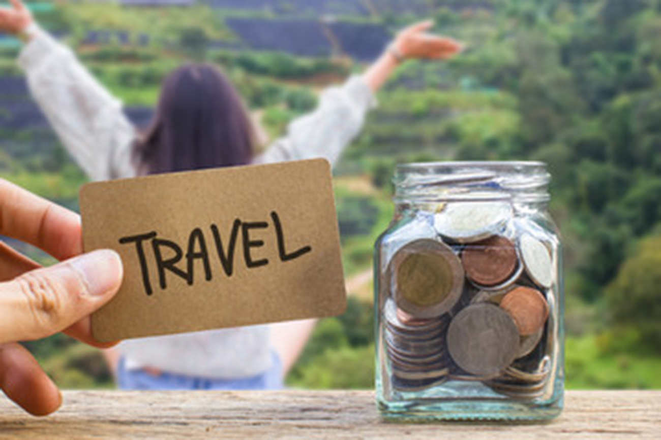 prepare money for traveling
