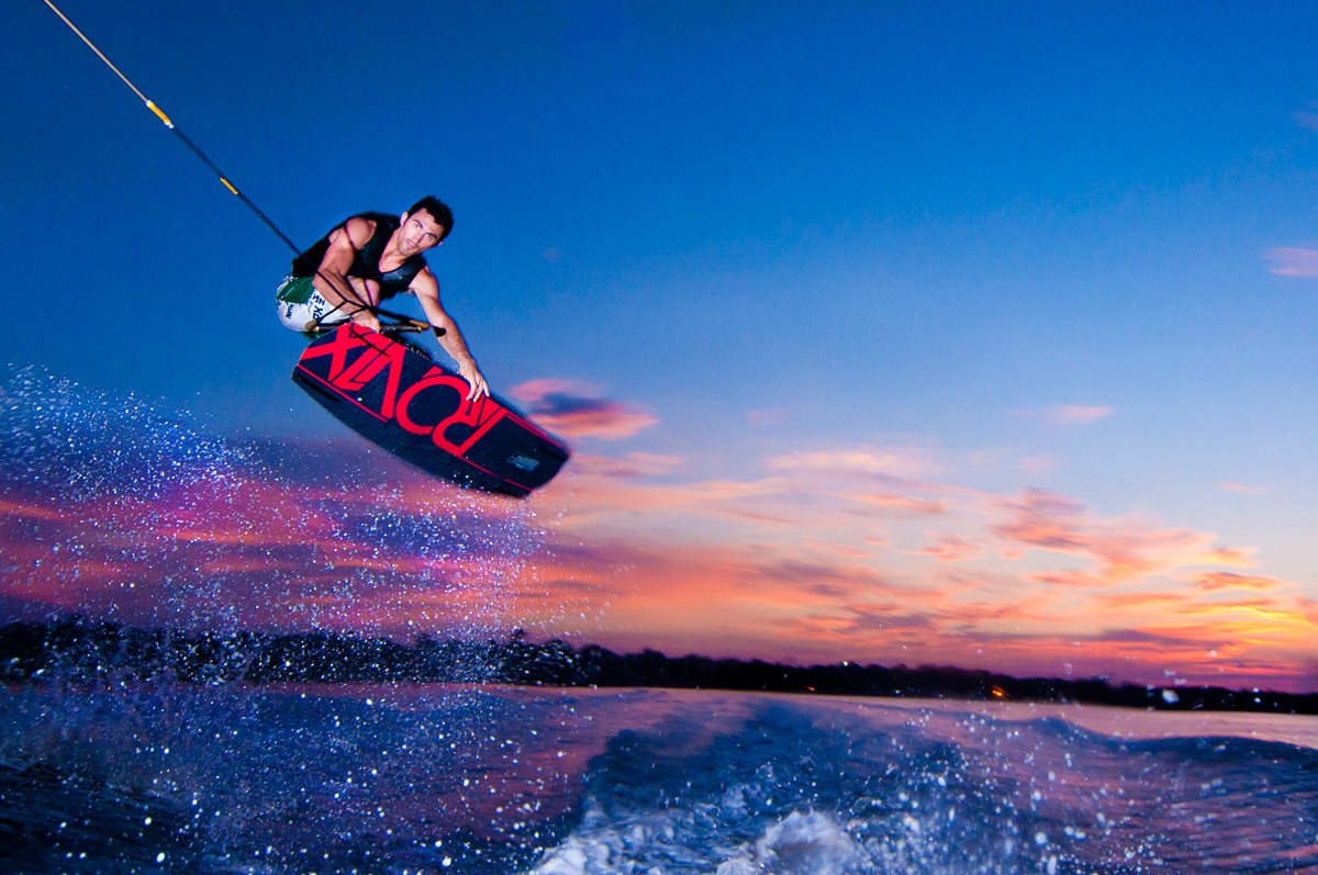 wakeboarding extreme sport