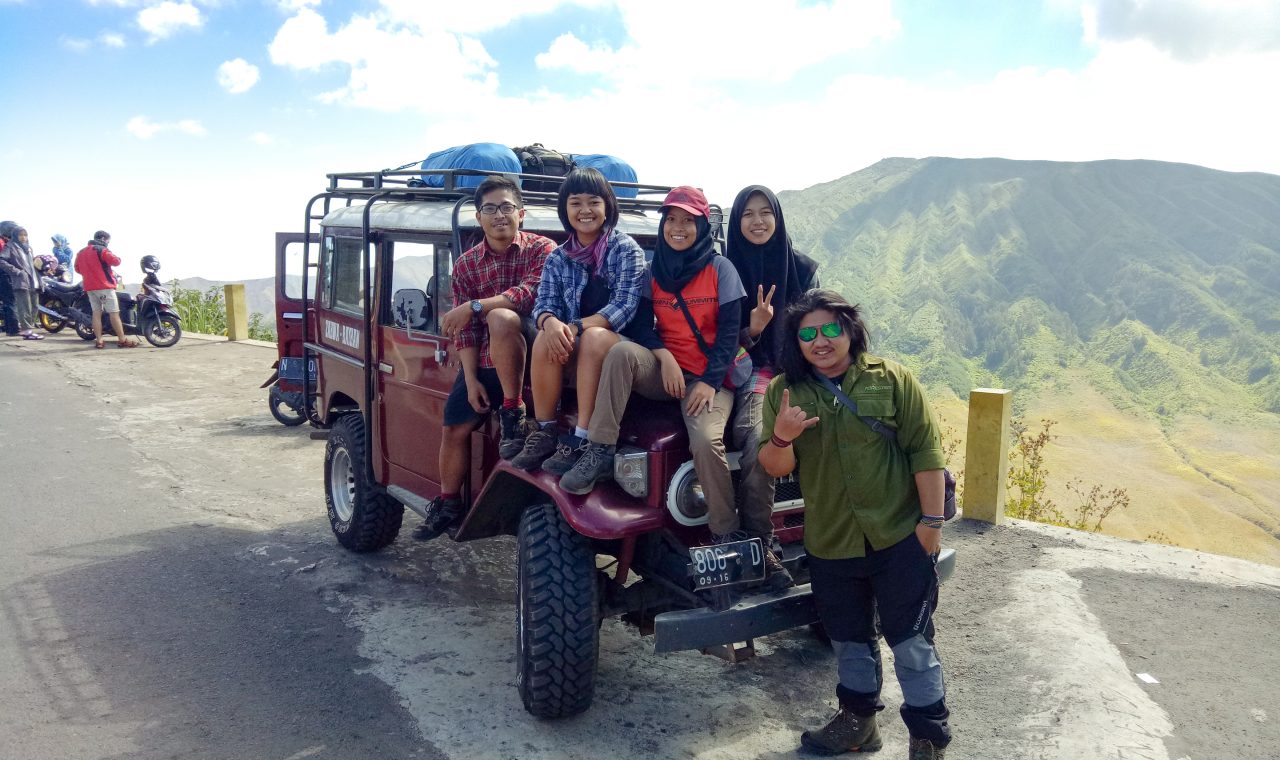 jeep rental to semeru post