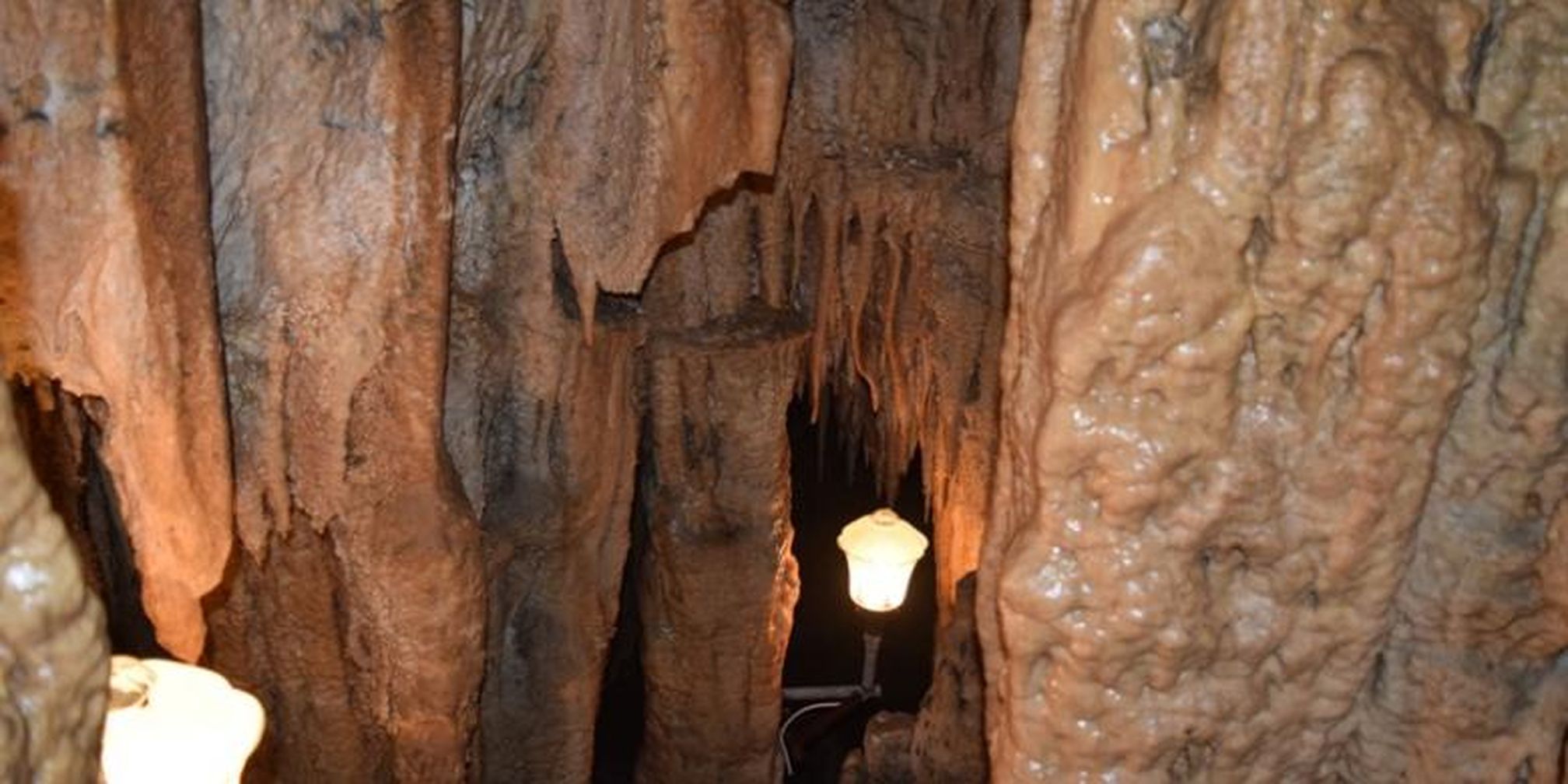 lakasa cave in buton island