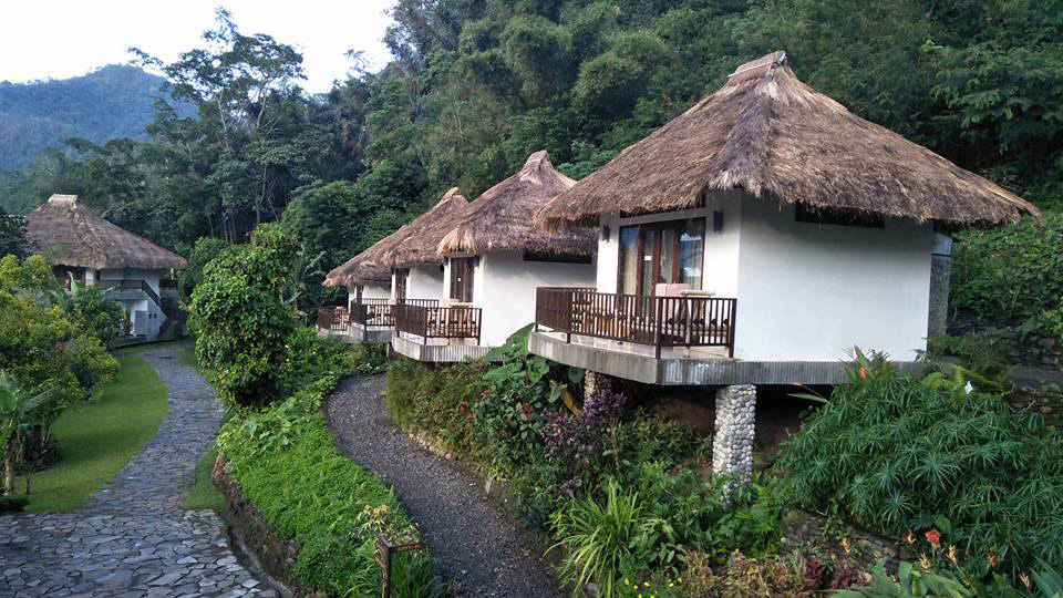 kelimutu lake accomodation and facility