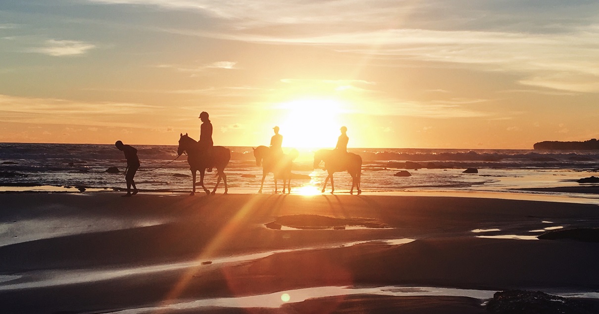 one of the best sunset view in nihiwatu beach