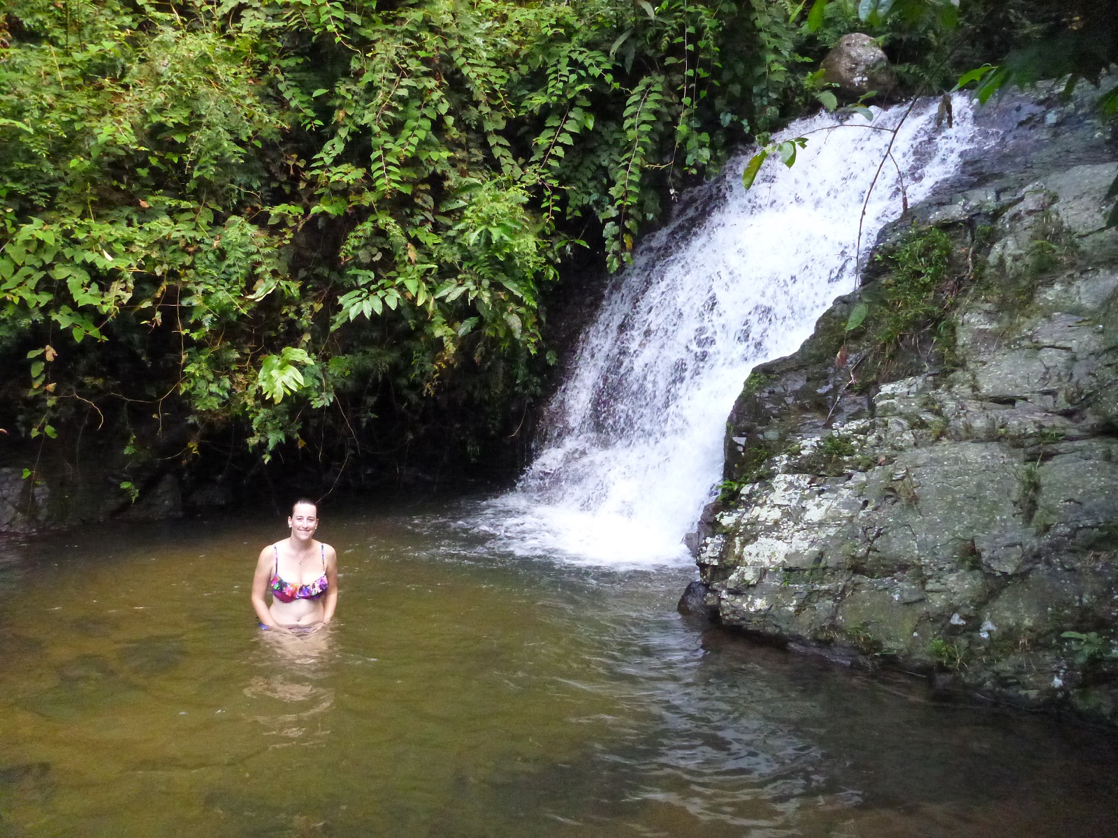 waterfall bathing in bukit lawang