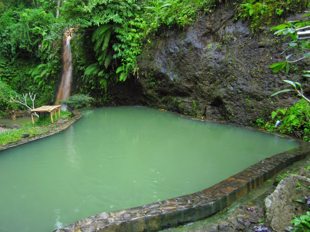 angseri hot spring in tabanan bali