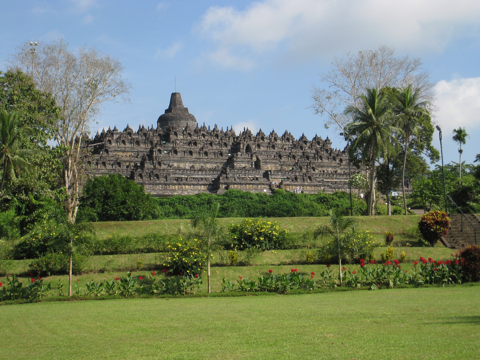 facts about borobudur temple