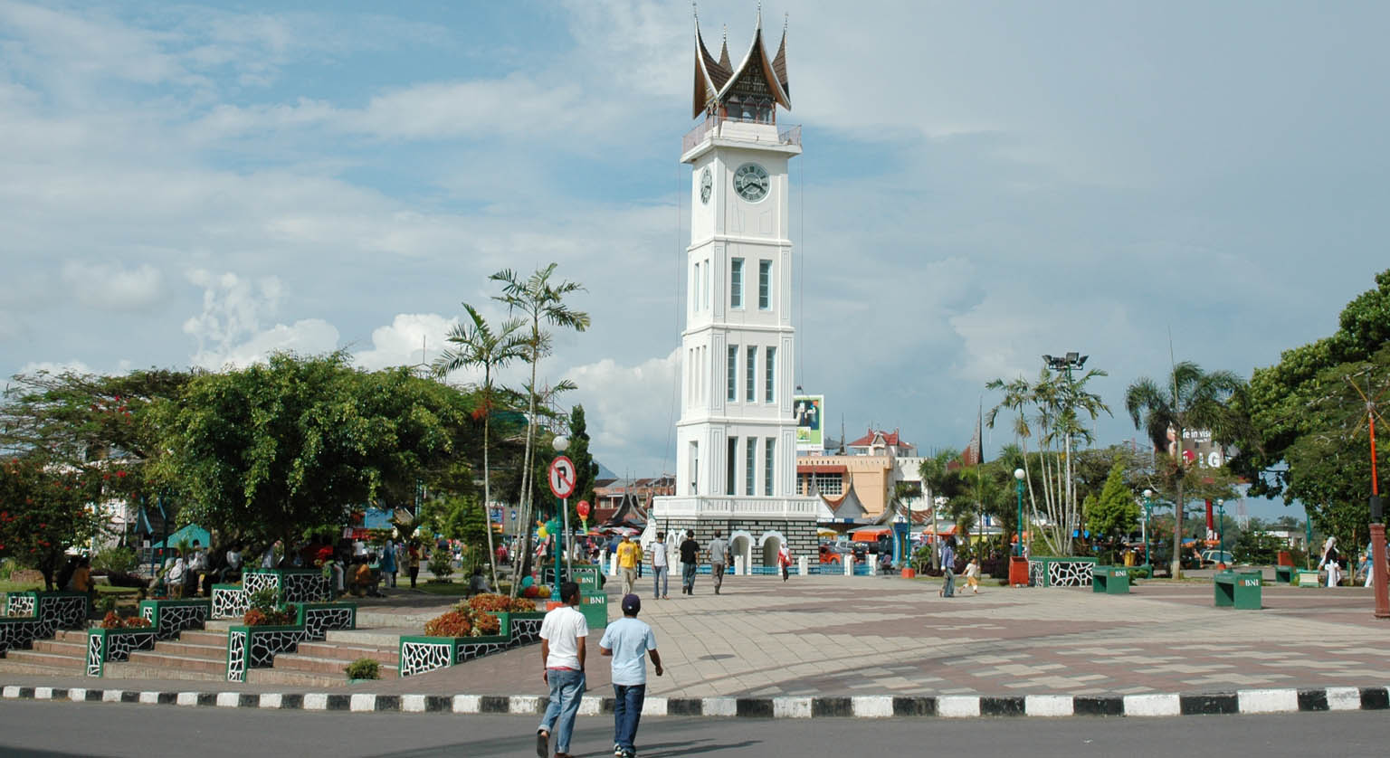 jam gadang monument in bukittinggi