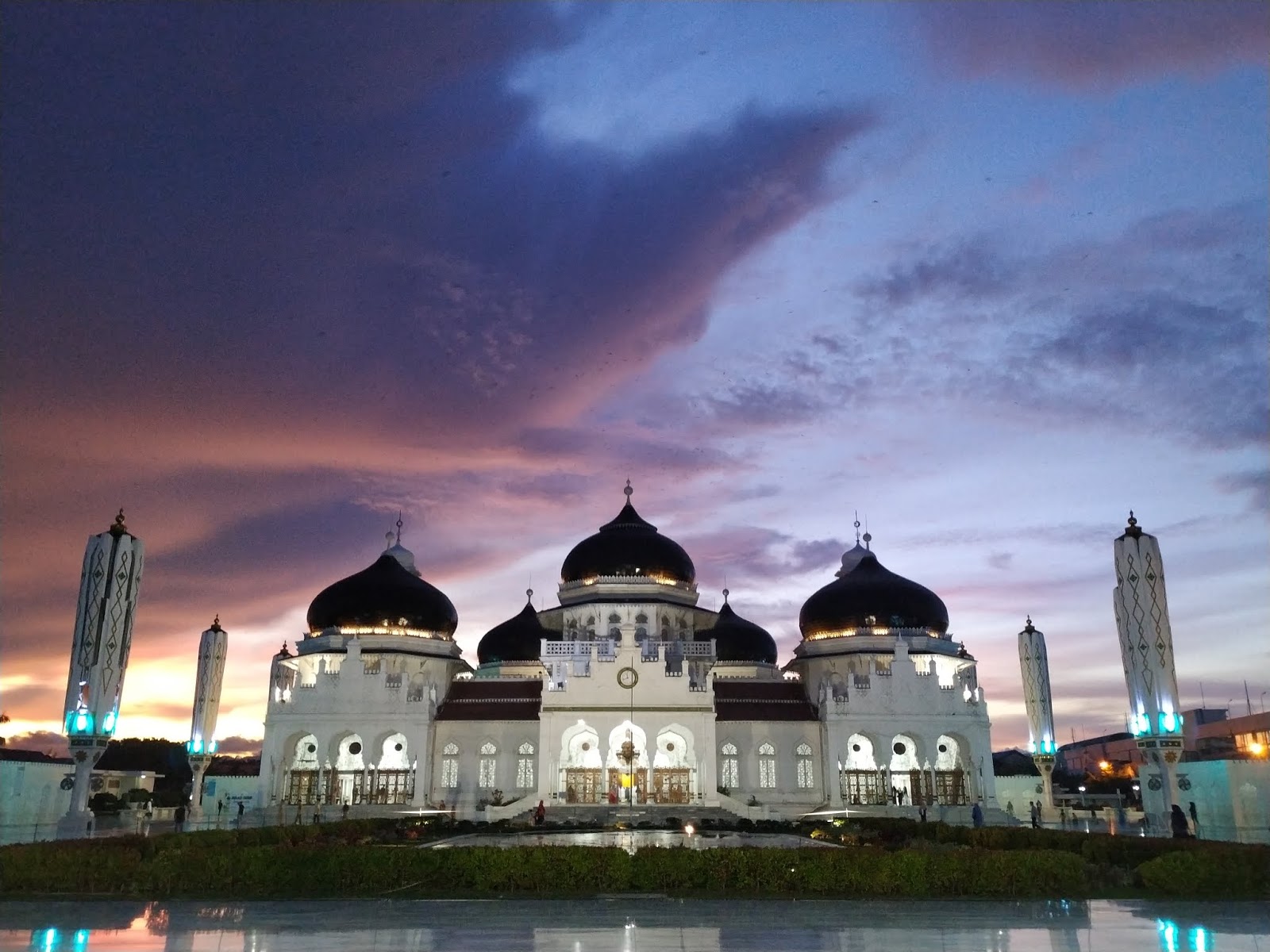 the Baiturrahman Grand Mosque in Aceh