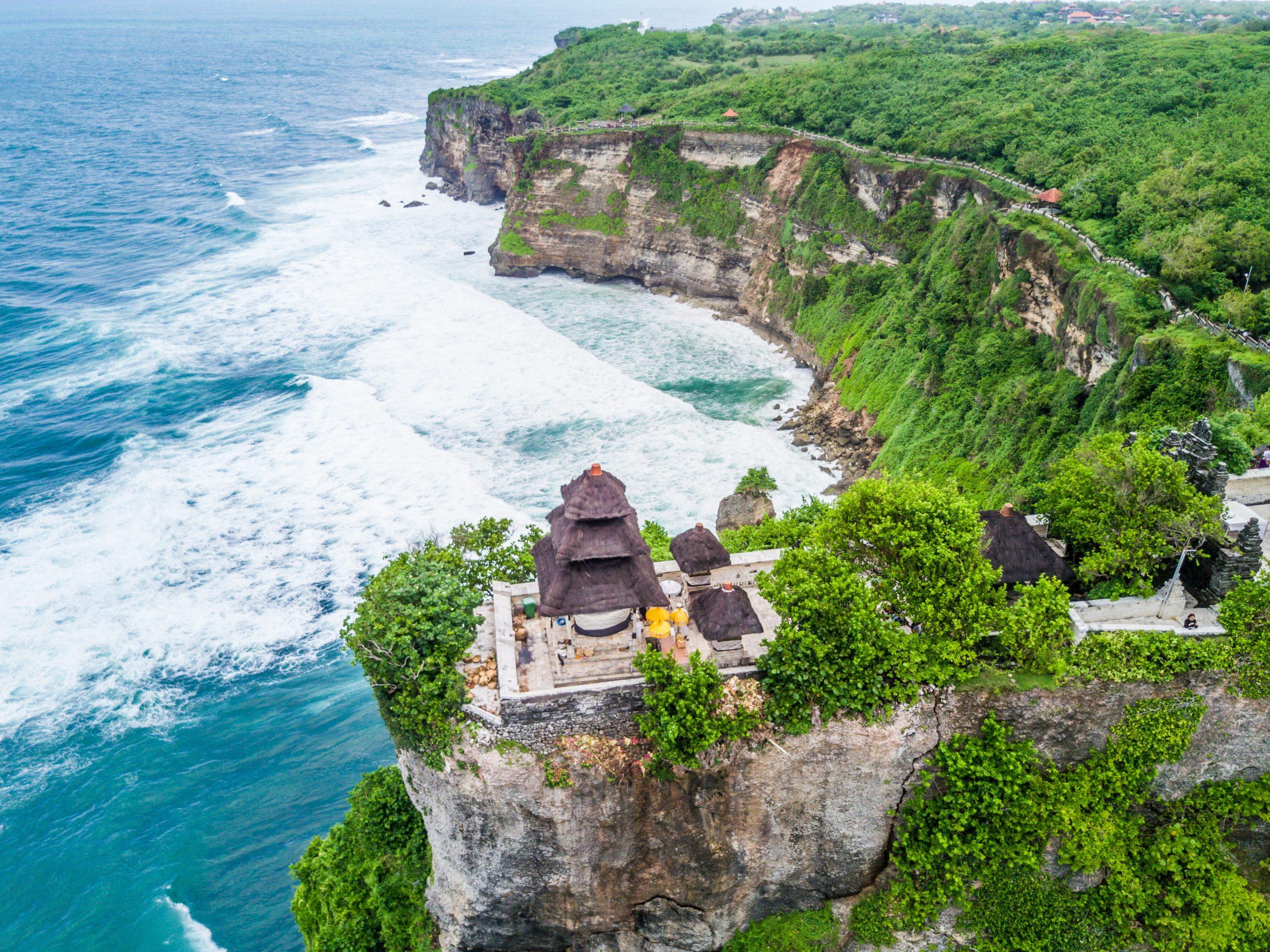 visit uluwatu for kecak dance and beautiful sunset in bali