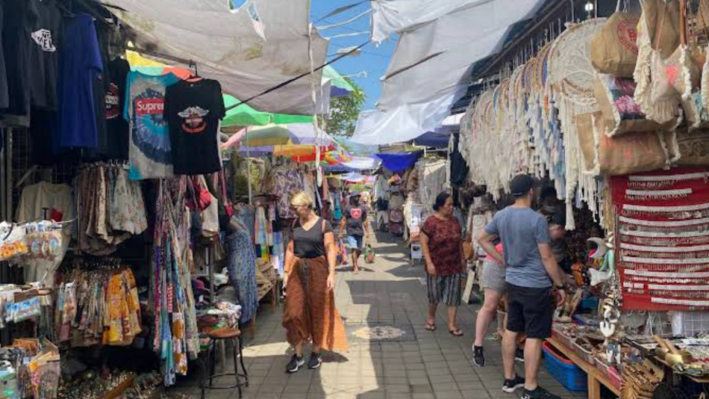 ubud traditional art market
