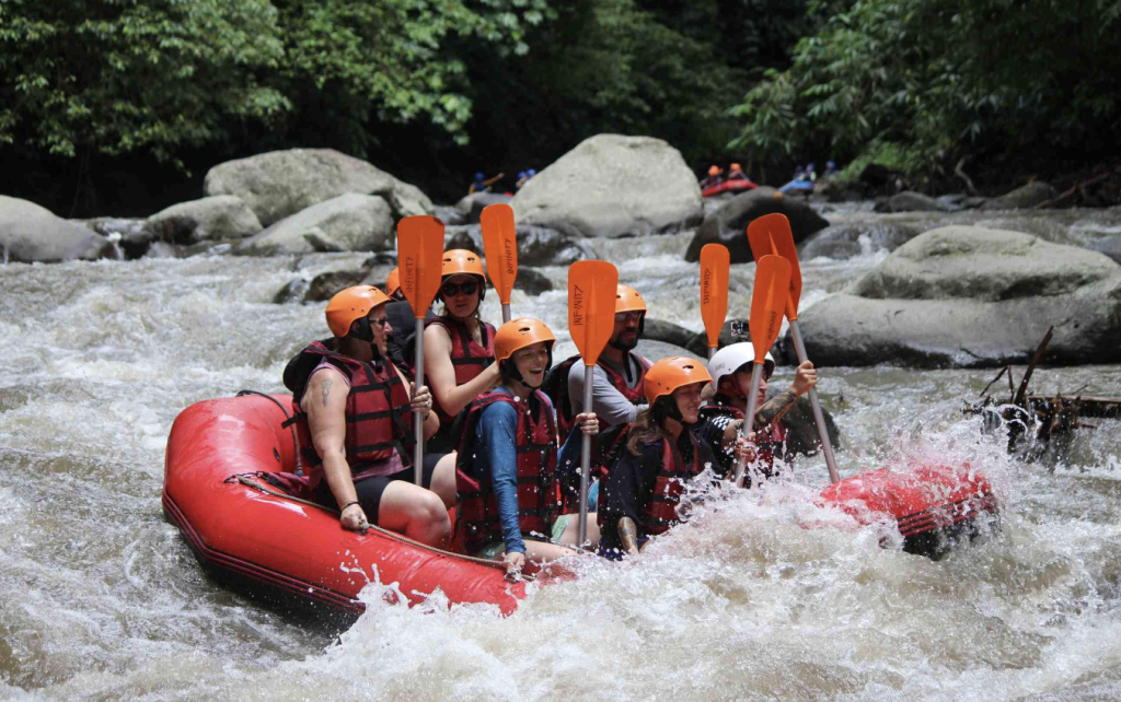 challanging white water rafting in petanu river gianyar Bali
